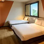 Ibis Budget Balneario Camboriu